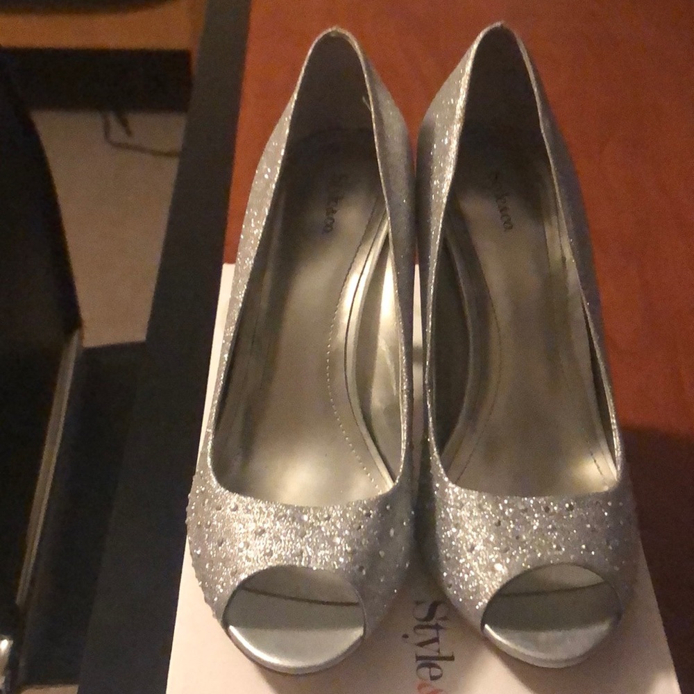Shoes: silver heels